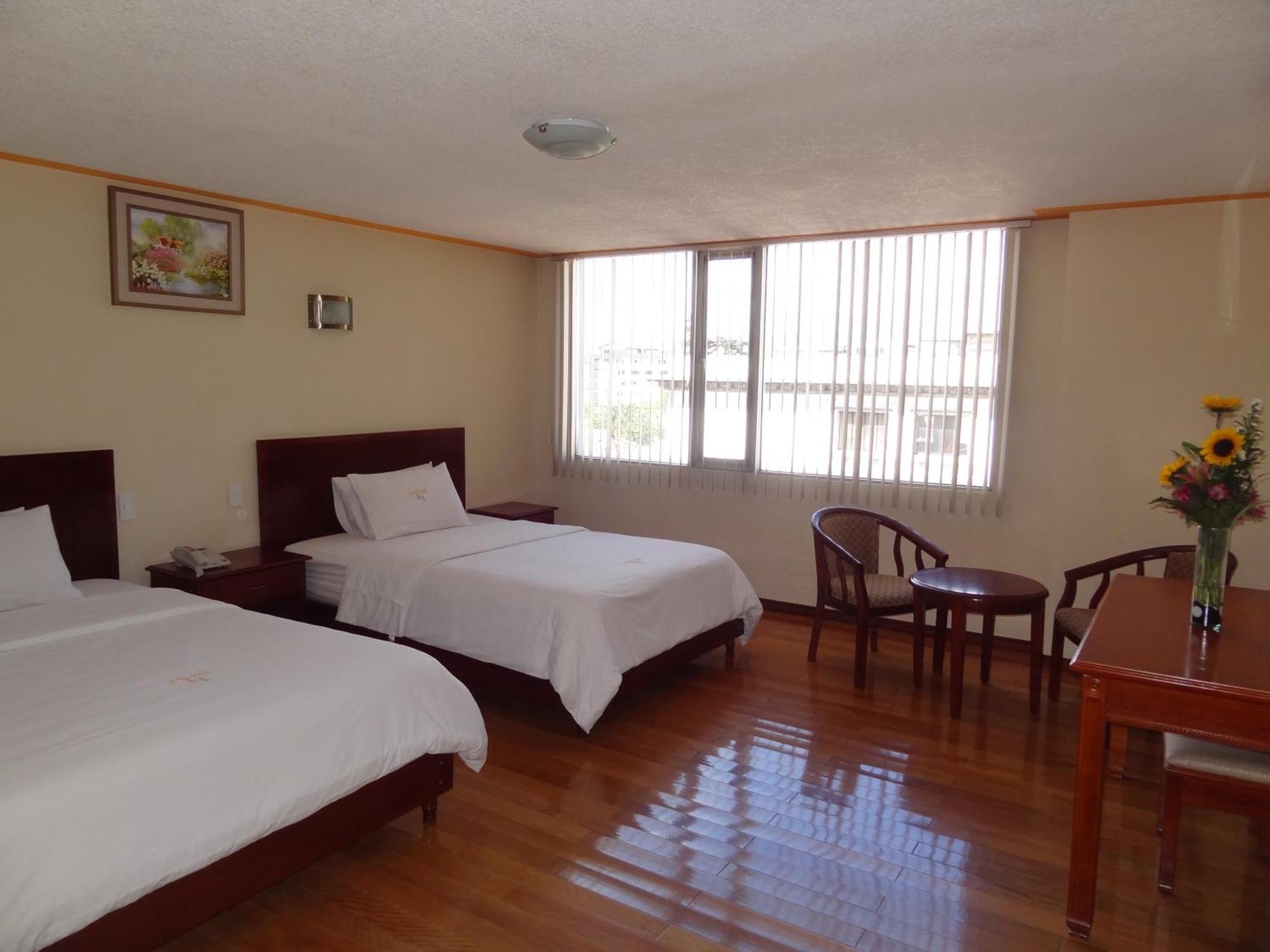 Hotel Lottus Quito Dış mekan fotoğraf