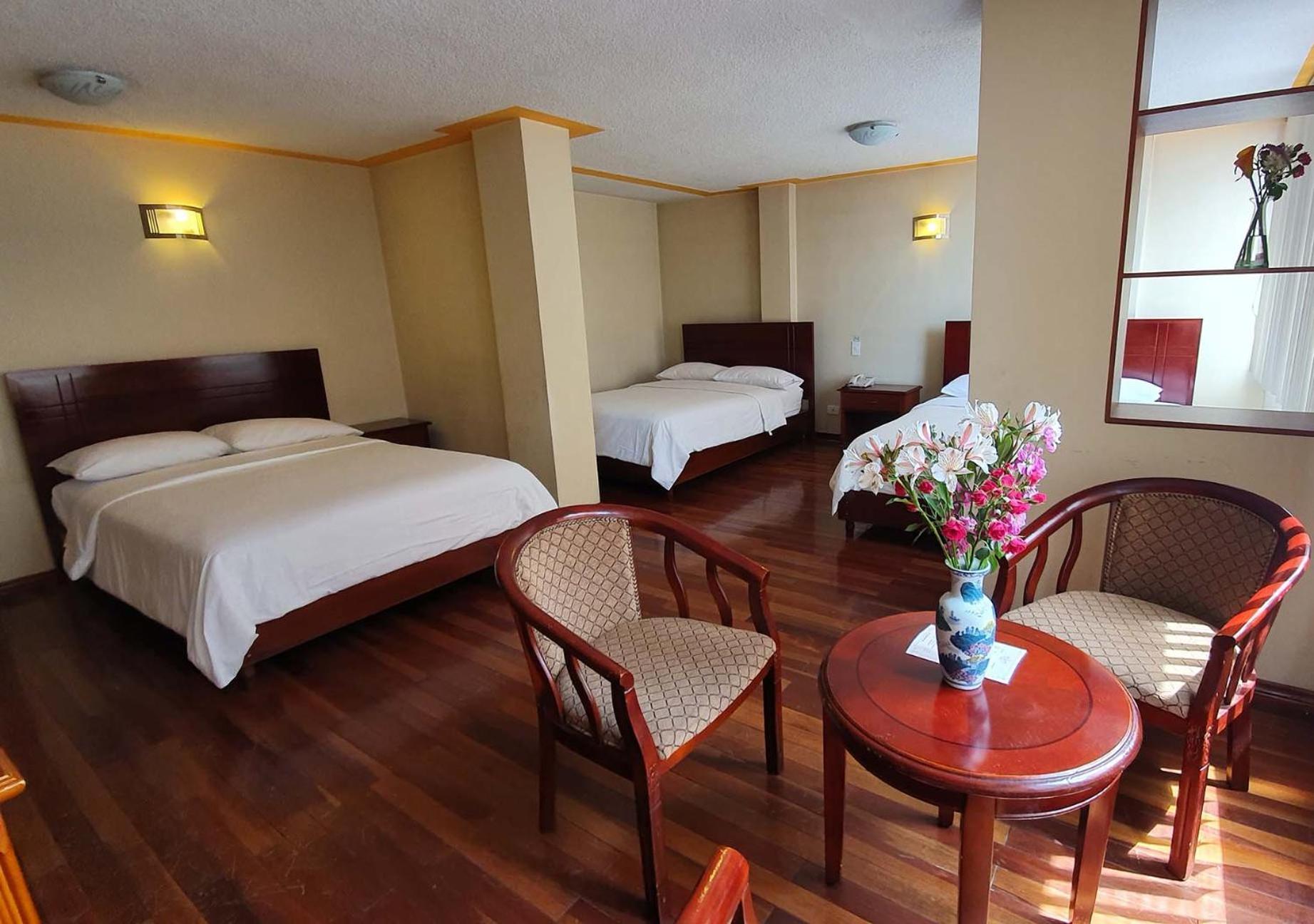 Hotel Lottus Quito Oda fotoğraf